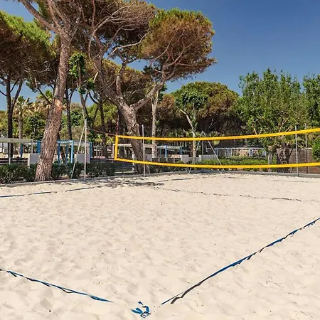 Campsite Cozy Stacaravan In Sete Meze